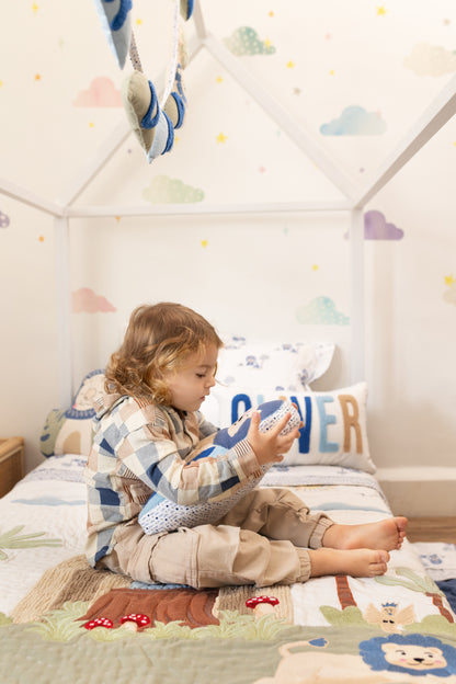 Wild & Free Lions Applique Cotton Quilt for Kids